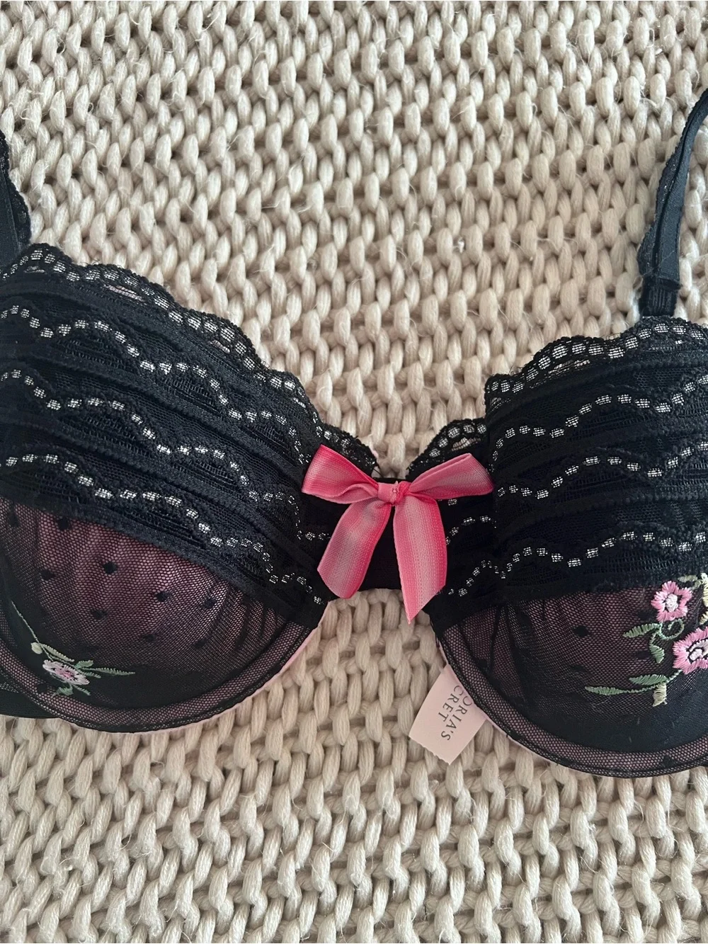 NWT 2005 Victoria Secret Bra